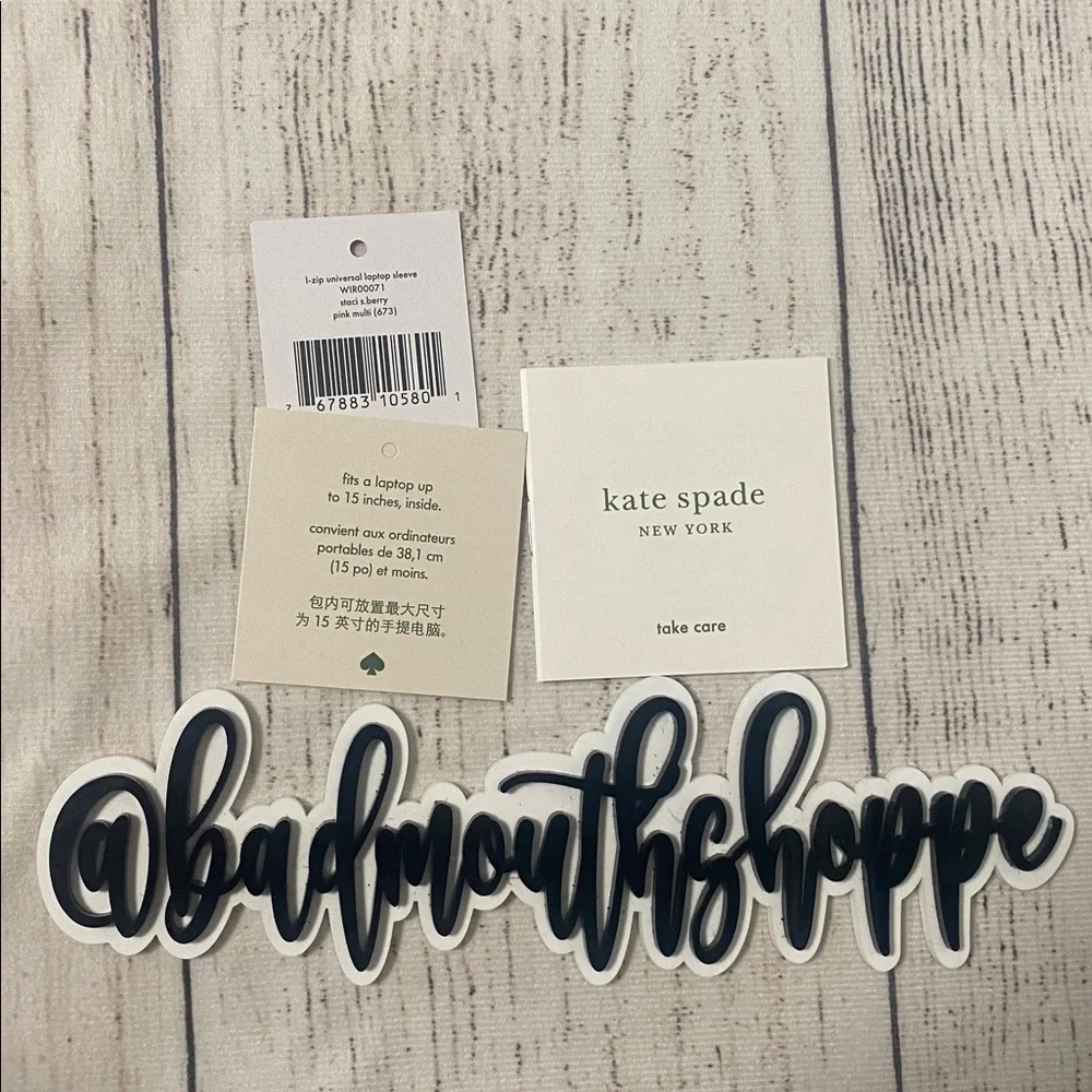 *kate spade L-Zip Universal 15